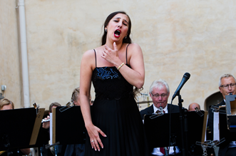 Maria-Fontosh_fotoHasseFrominder.jpg Maria-Fontosh_fotoHasseFrominder.jpg